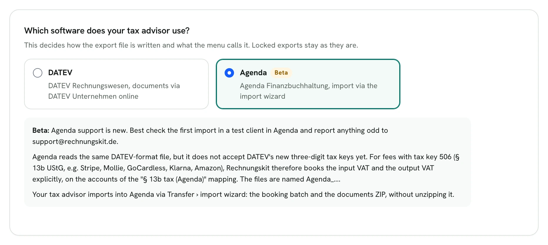 Rechnungskit, Settings, DATEV settings, General tab: the card "Which software does your tax advisor use?" with the options DATEV (DATEV Rechnungswesen, documents through DATEV Unternehmen online) and Agenda with a beta badge (Agenda Finanzbuchhaltung, import through the import wizard), Agenda selected; below it the note on three-digit tax keys, the "§ 13b tax (Agenda)" mapping, the Agenda_… file names and the import through Transfer › import wizard